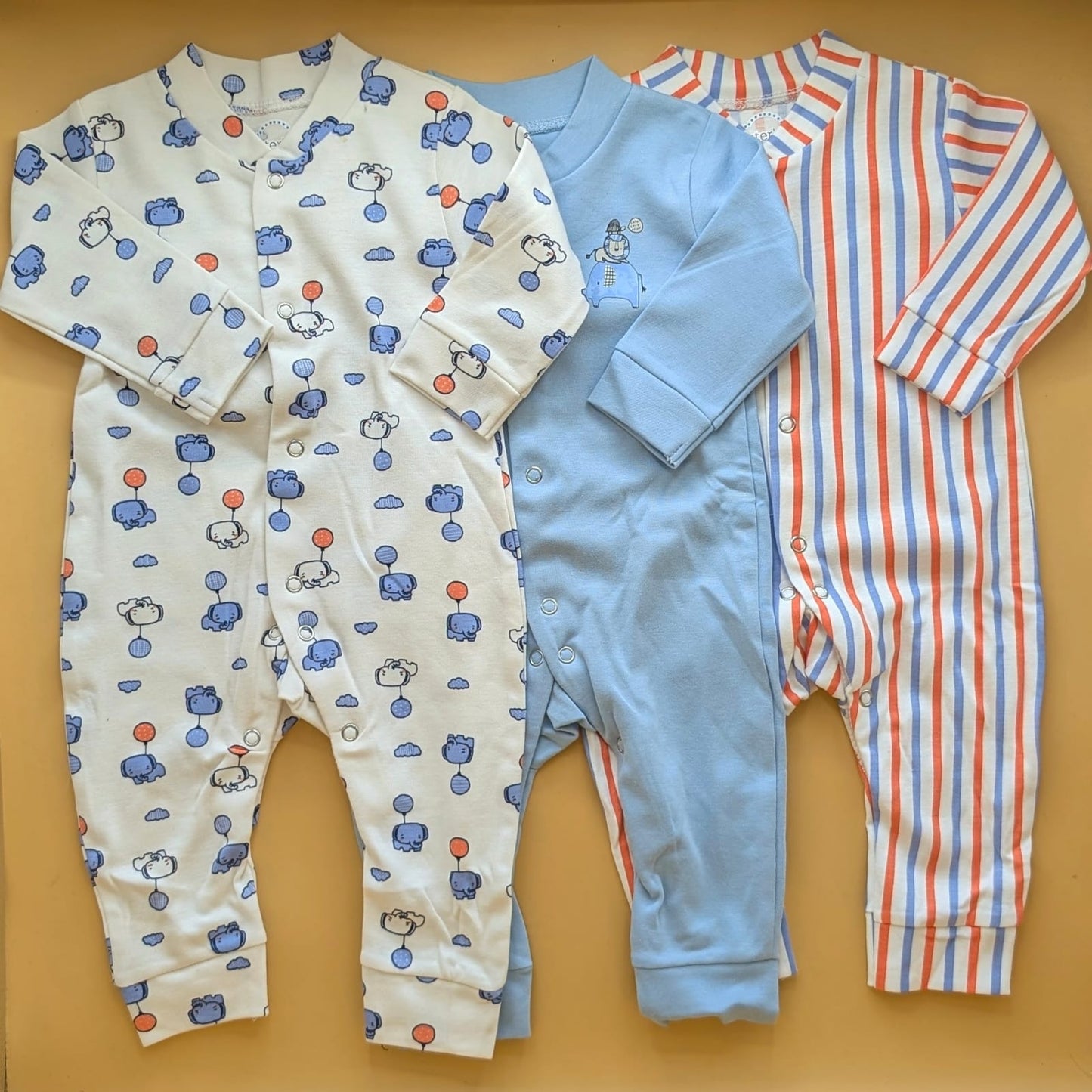 Pack of 3 Rompers - Blue - Elephant/Balloons š