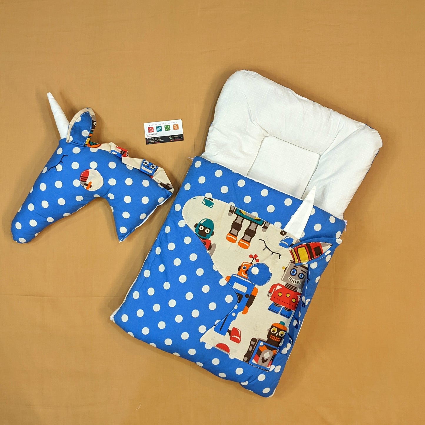 Carry Nest with Pillow - Pony π