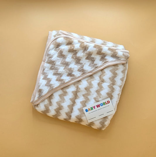 Baby Winter Hooded Wrapping Sheet/Ac Blanket - Zigzag Pattern