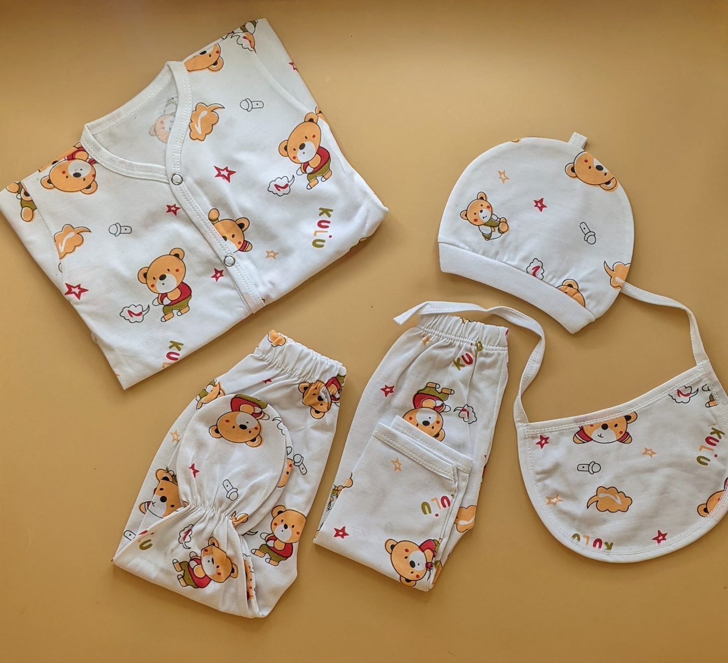 5 Pieces Starter/Suit Set - Kulu Bear 🐻