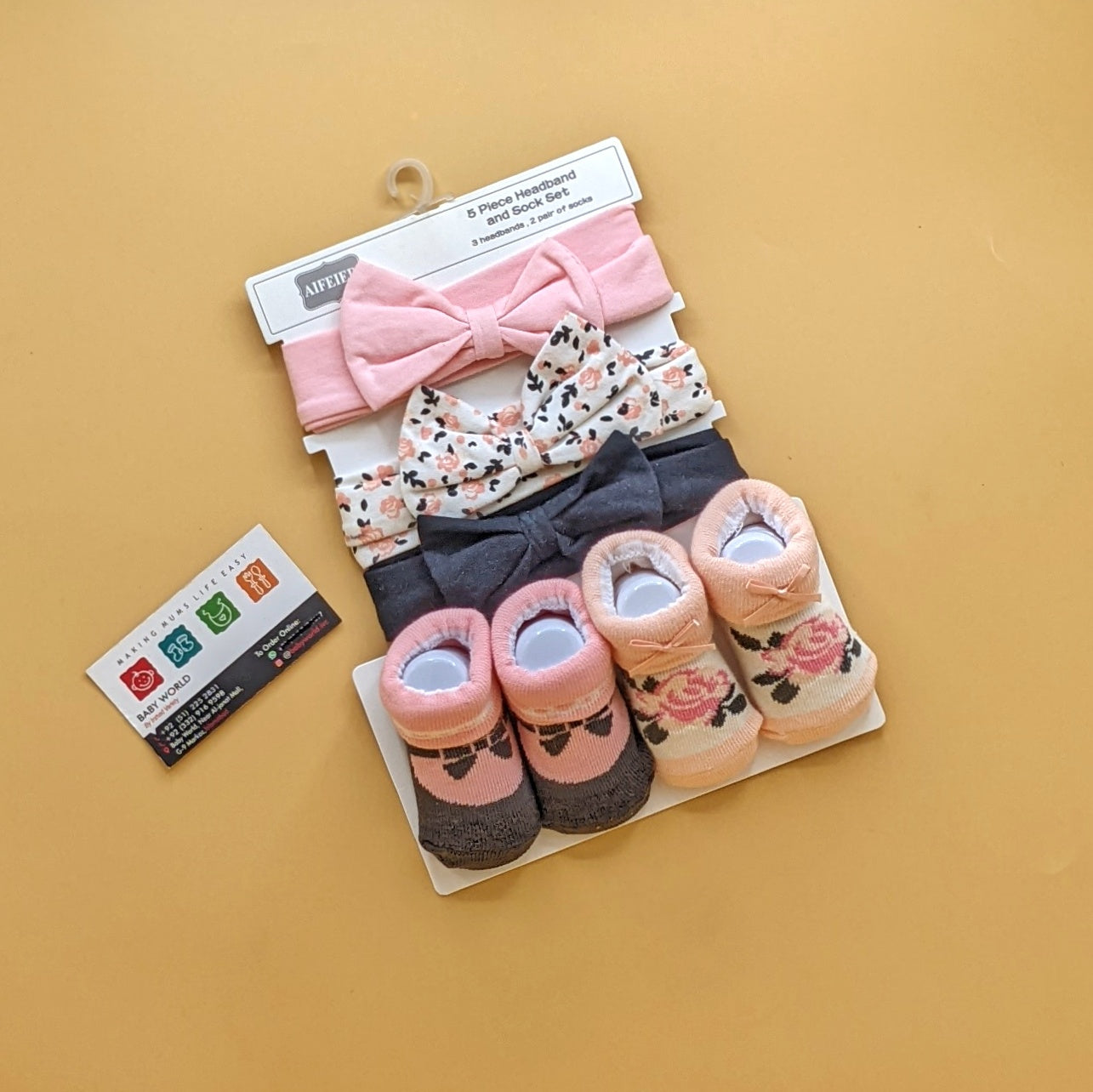 Pack of 3 headbands , & booties set