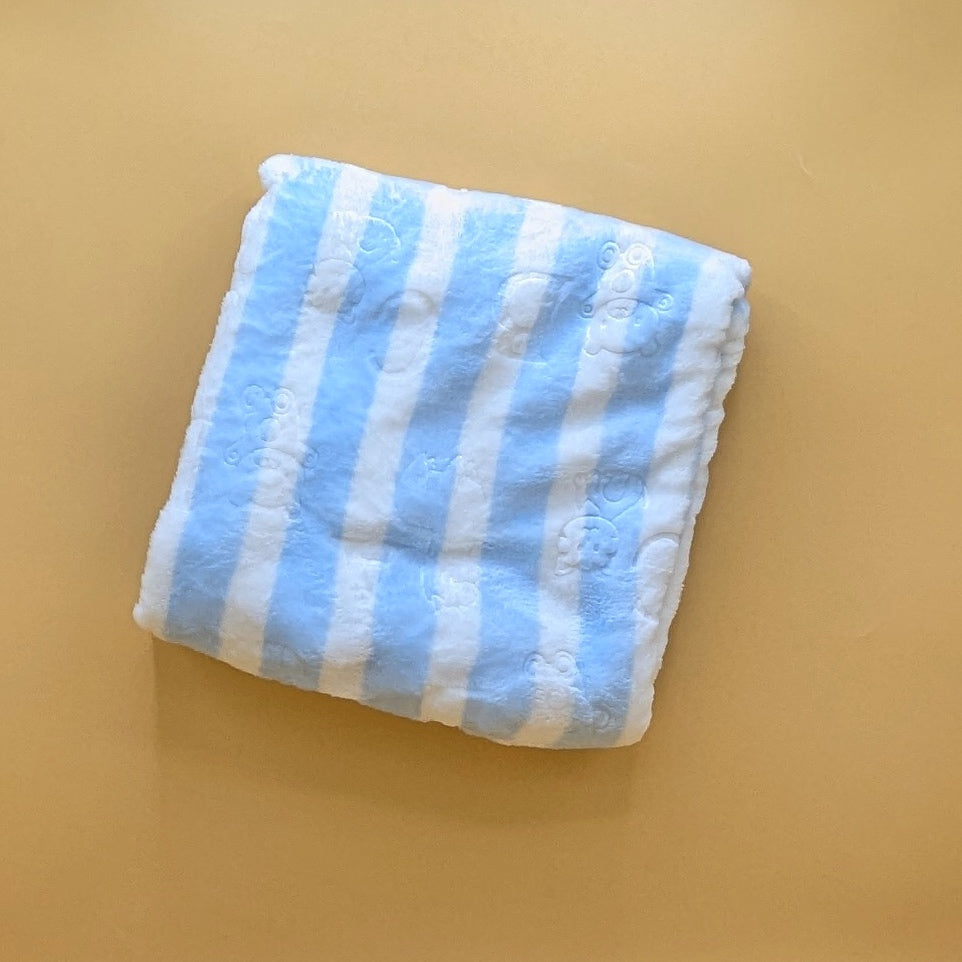 Wrapping Sheet/Blanket - Winter - Lines