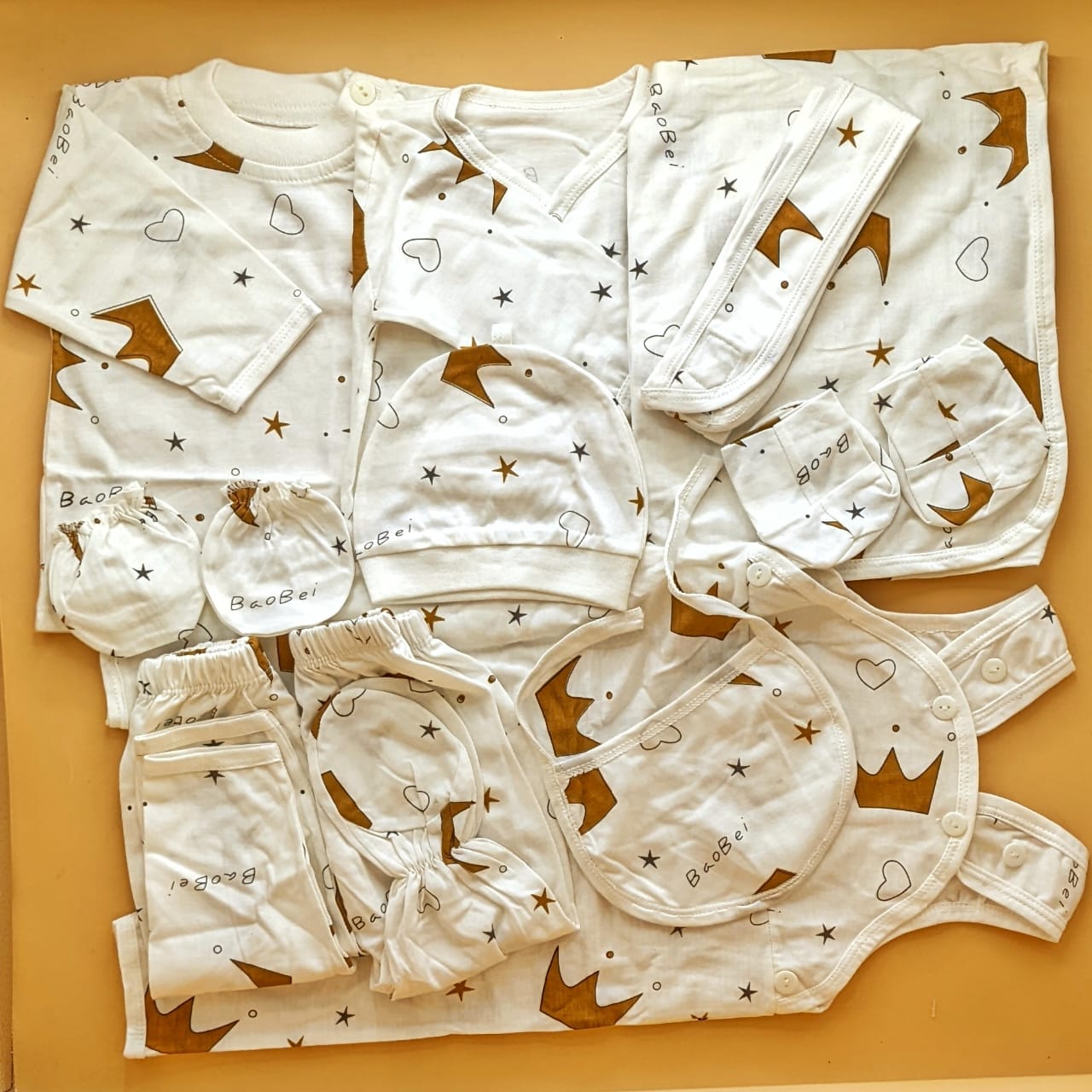 11 Pieces Starter/Suit Set - Crown