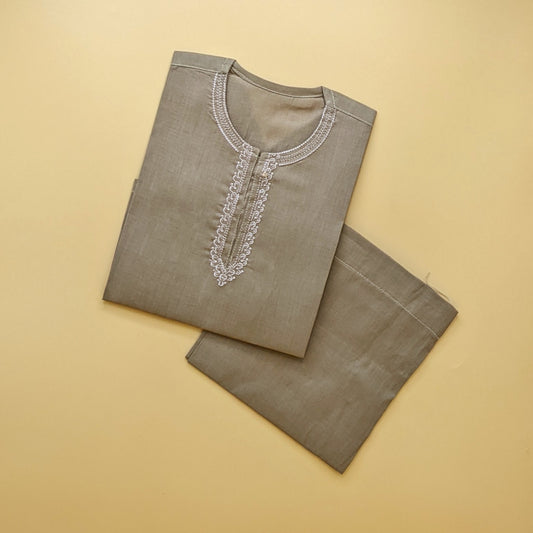 Kameez Shalwar - Light brown