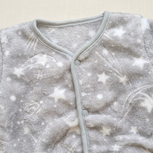 Grey star suit detail