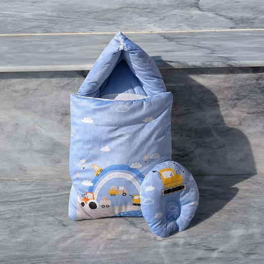 Carry Nest with Pillow - Rainbow/Clouds