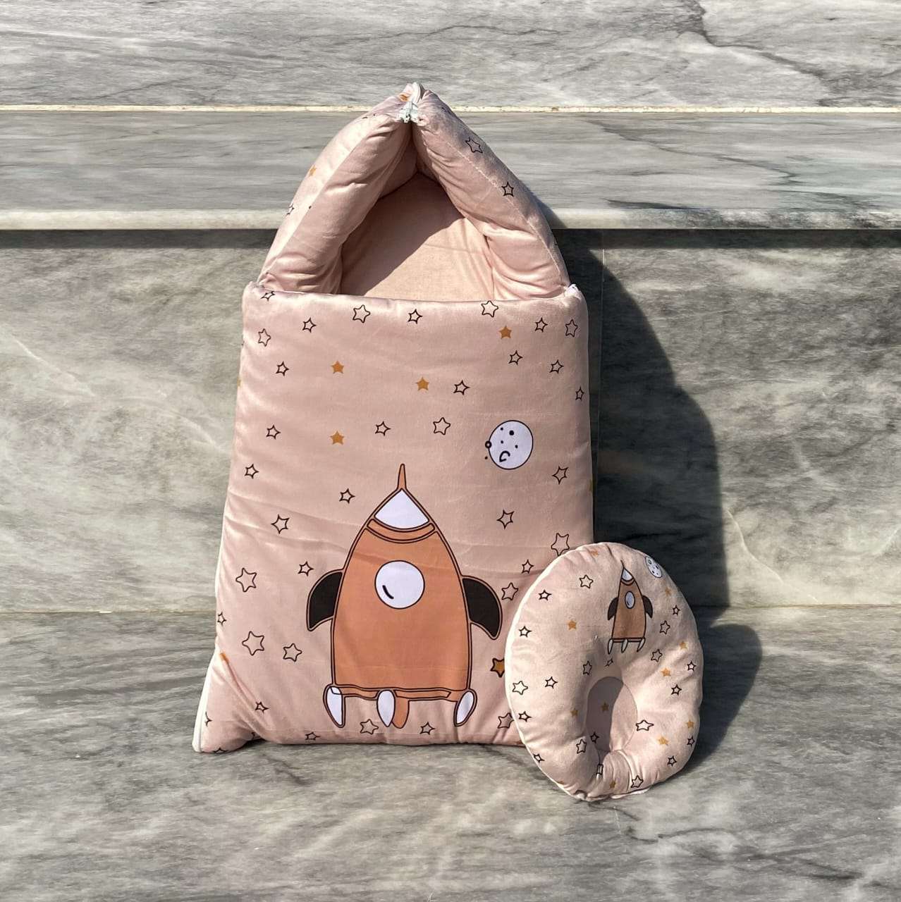 Carry Nest with Pillow - Space Craft 🚀