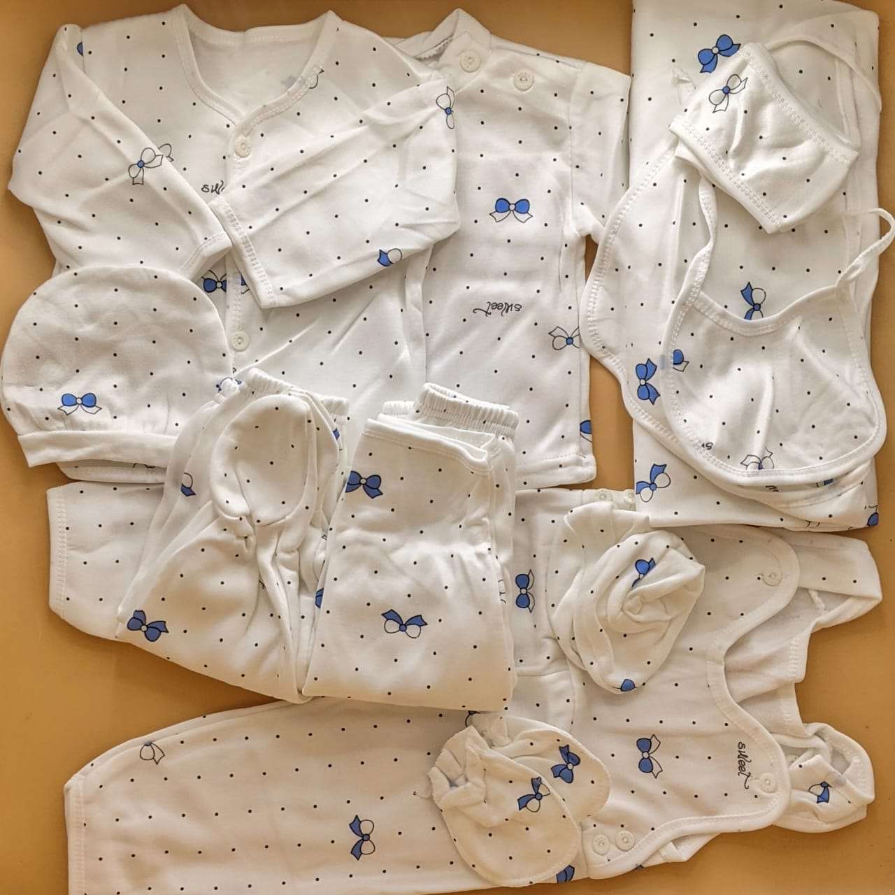 11 Pieces Suit Set - Winter - Bow