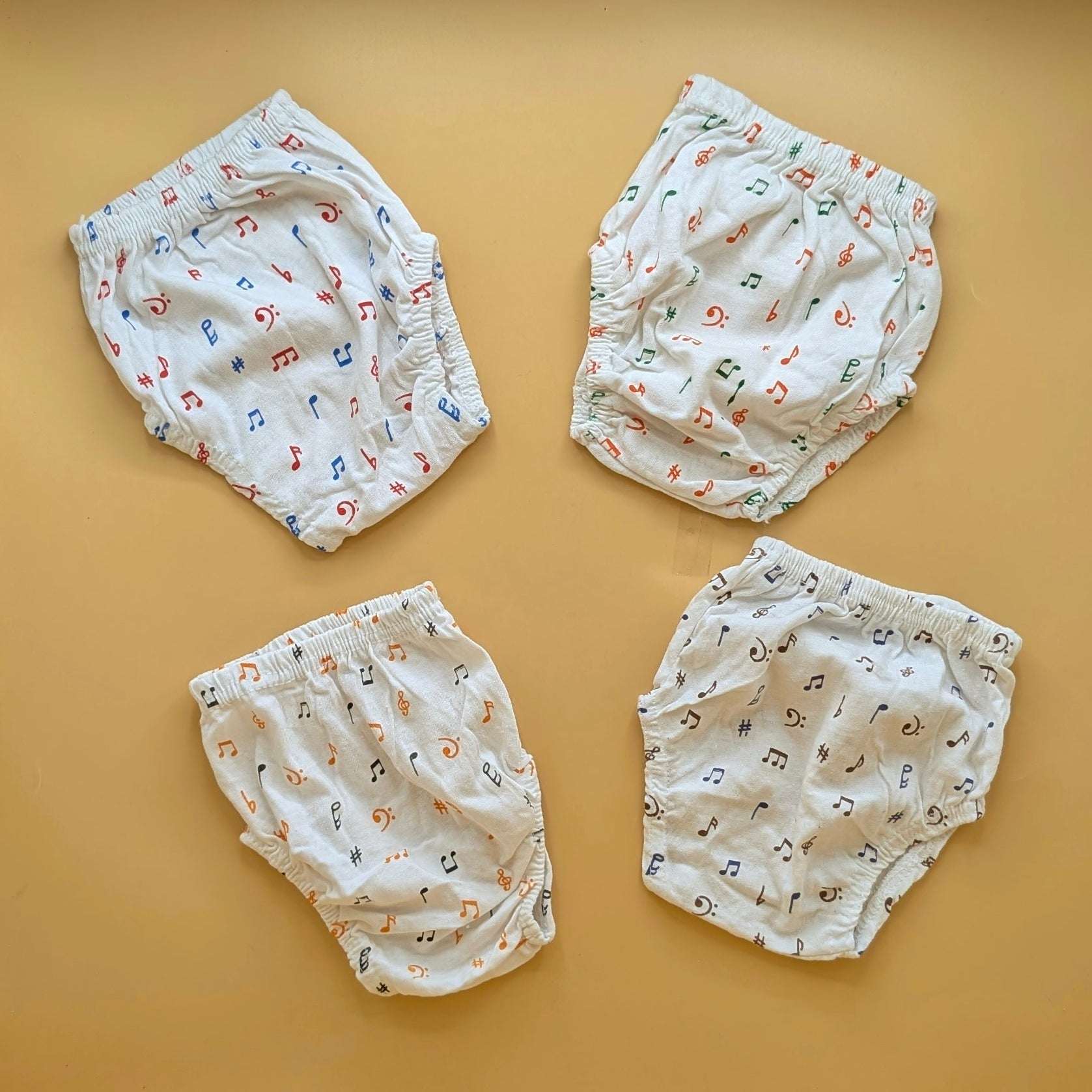 Pack of 4 Nicker - Music 🎶