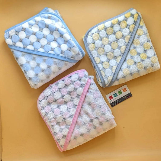 Hooded Wrapping Sheet/Blanket - Winter - Circles