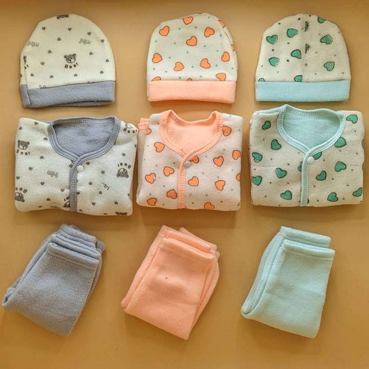 Pack of 3 Suits with Cap - Winter - Hearts - Orange/Green/Grey