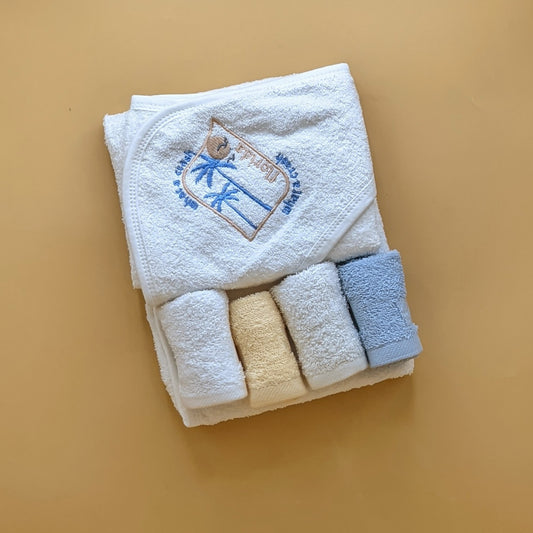 Hooded Bath Towel with 4 Pieces Face Towels