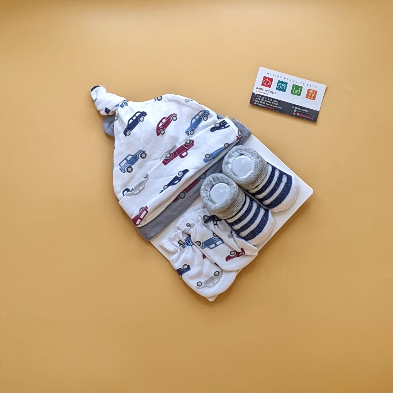 Pack of 2 Caps, Mittens & Booties Set