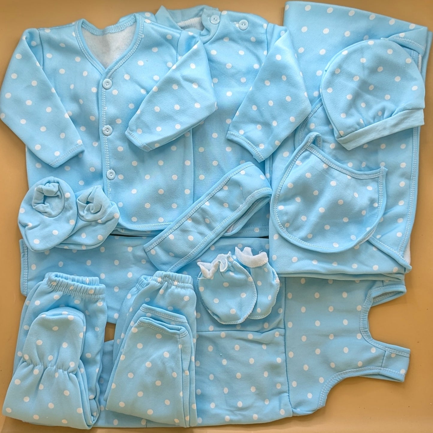 Baby 11 Pieces Suit/Set - Dots - Winter