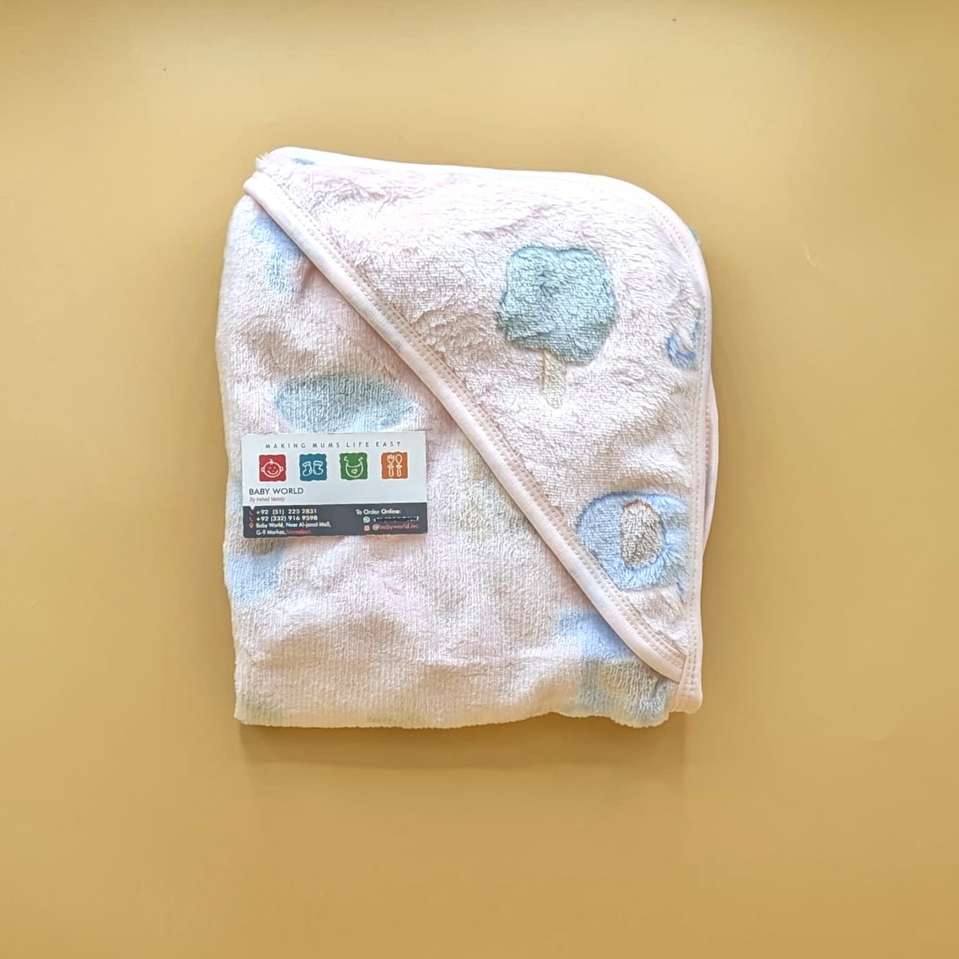 Hooded Wrapping Sheet/Blanket - Winter - Animals