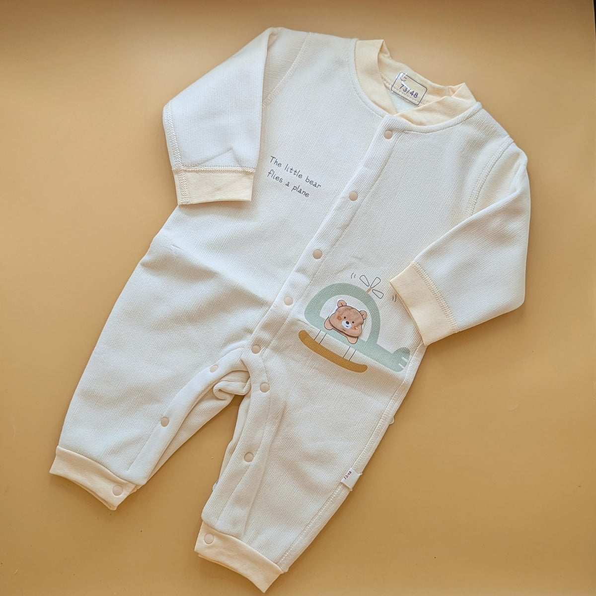 Premium Baby Romper - The little bear flies a plane 🚁 - Winter
