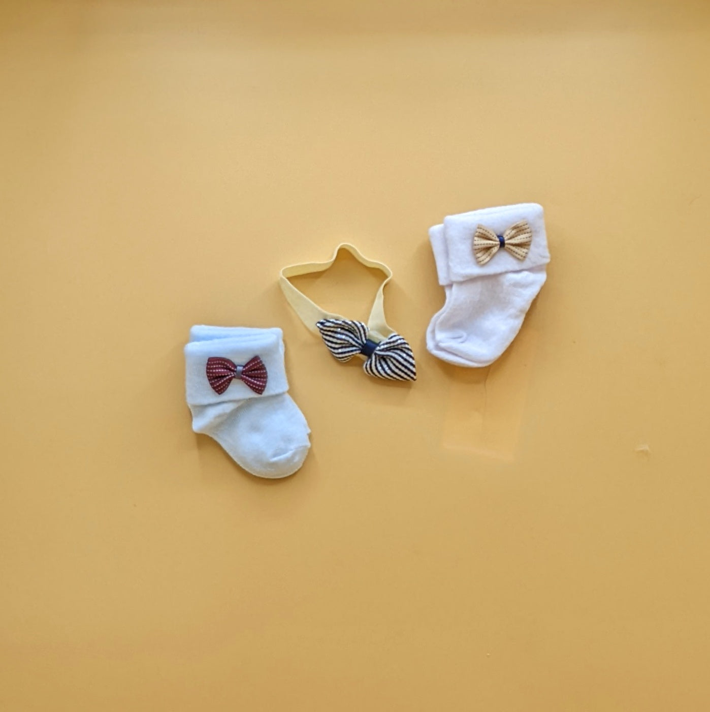 Pack of 2 Socks & Headband