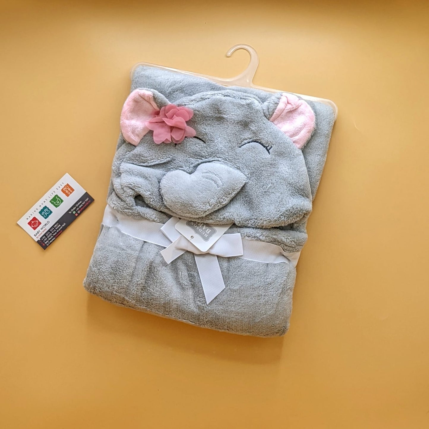 Character Hooded Blanket/Wrapping Sheet