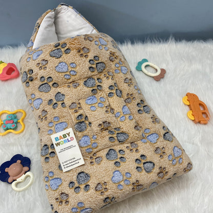 Baby Carry Nest with Hood - Paws - Winter