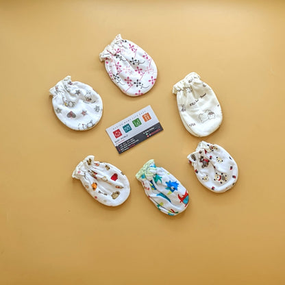 Pack of 6 Baby Mittens