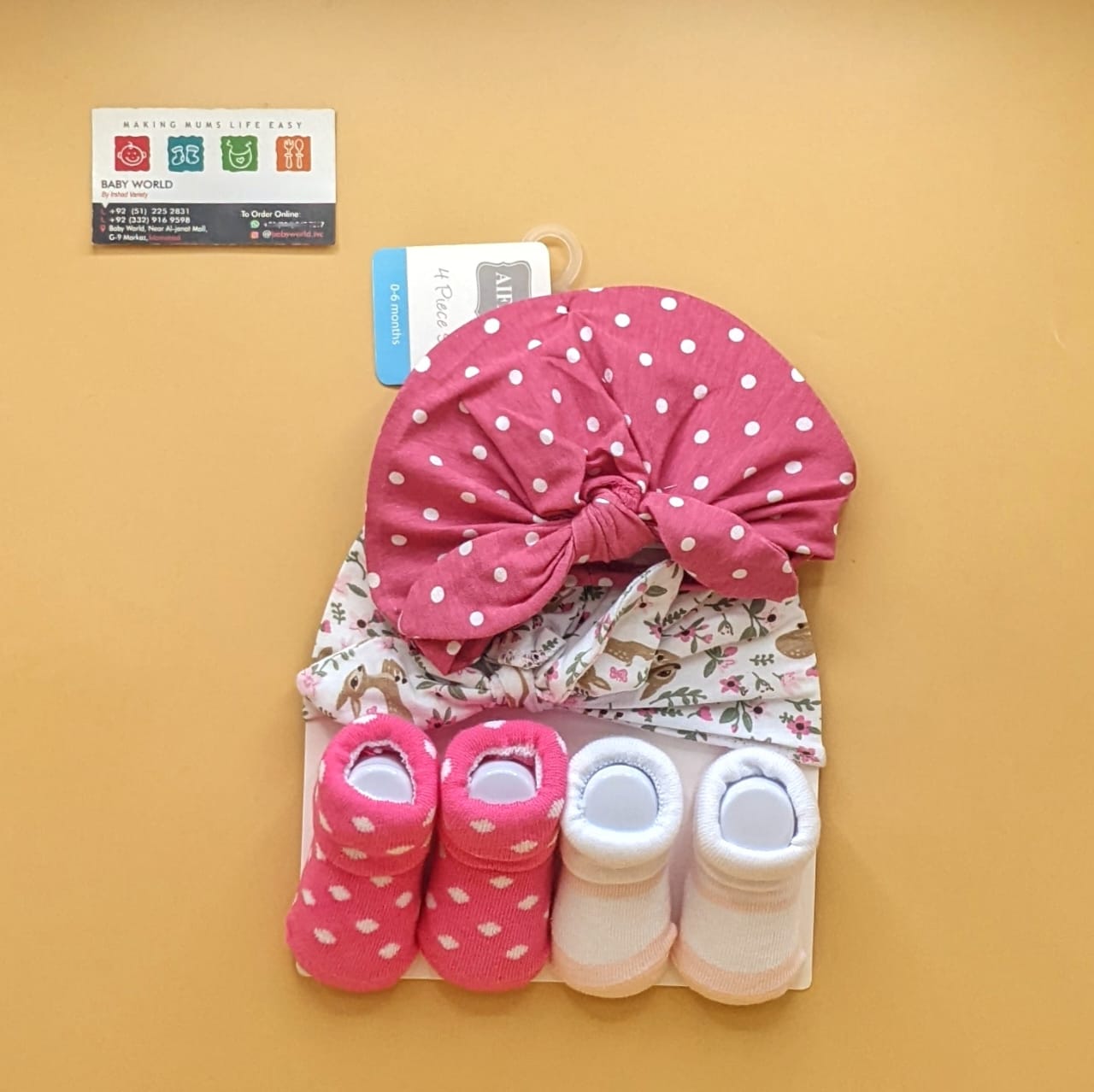 Pack of 2 Caps & 2 Booties