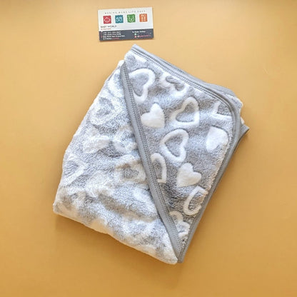 Hooded Wrapping Sheet/Blanket - Winter - Hearts