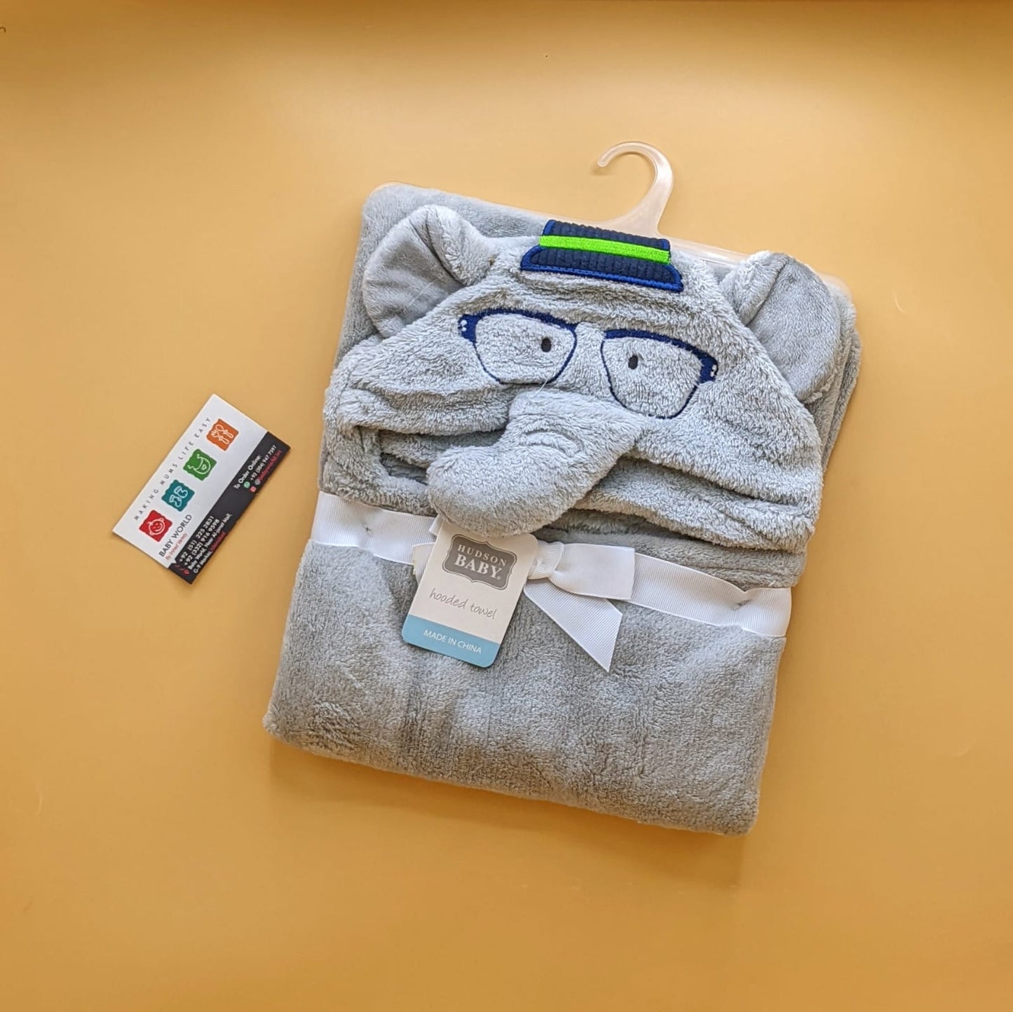 Character Hooded Blanket/Wrapping Sheet