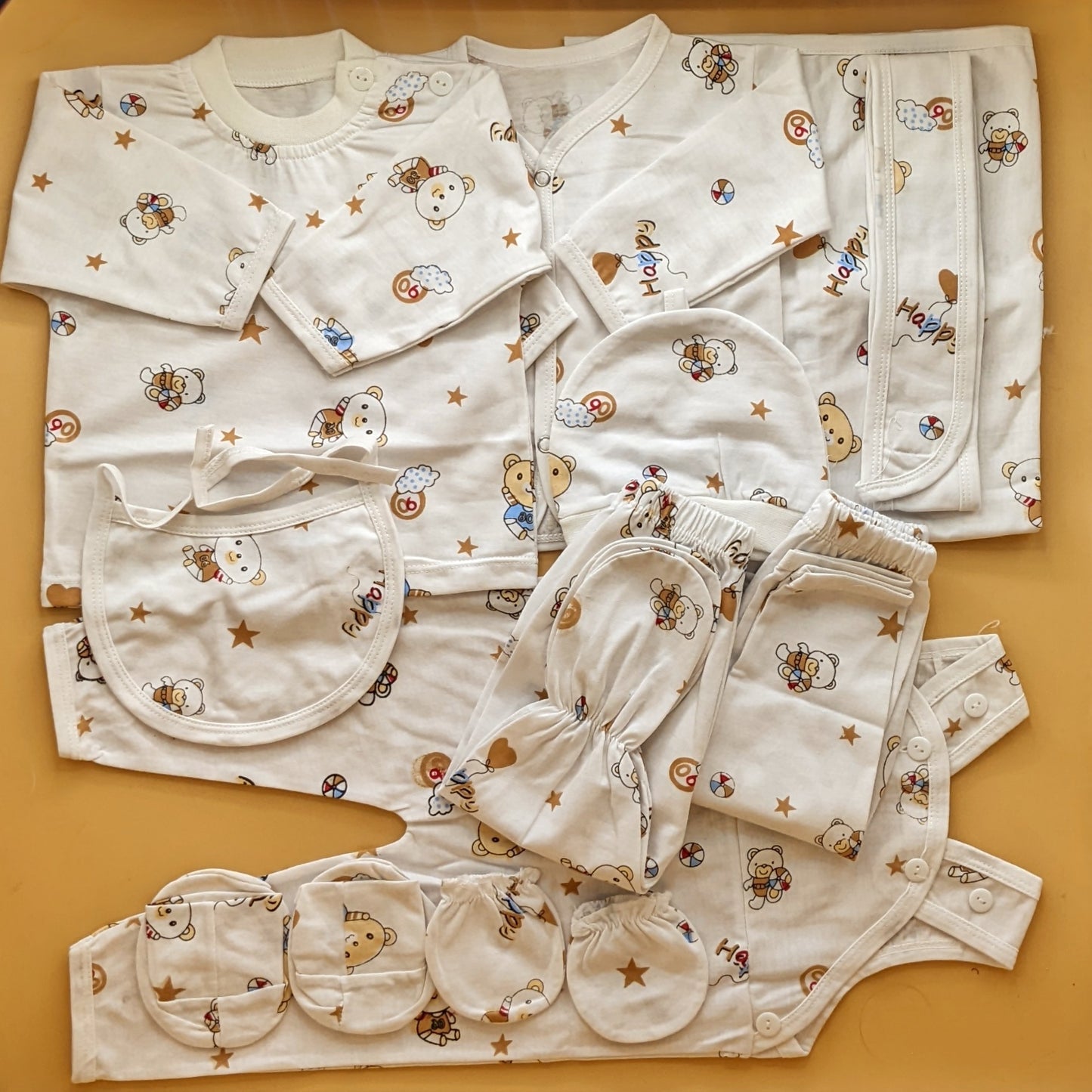 11 Pieces Starter/Suit Set - Happy Bear