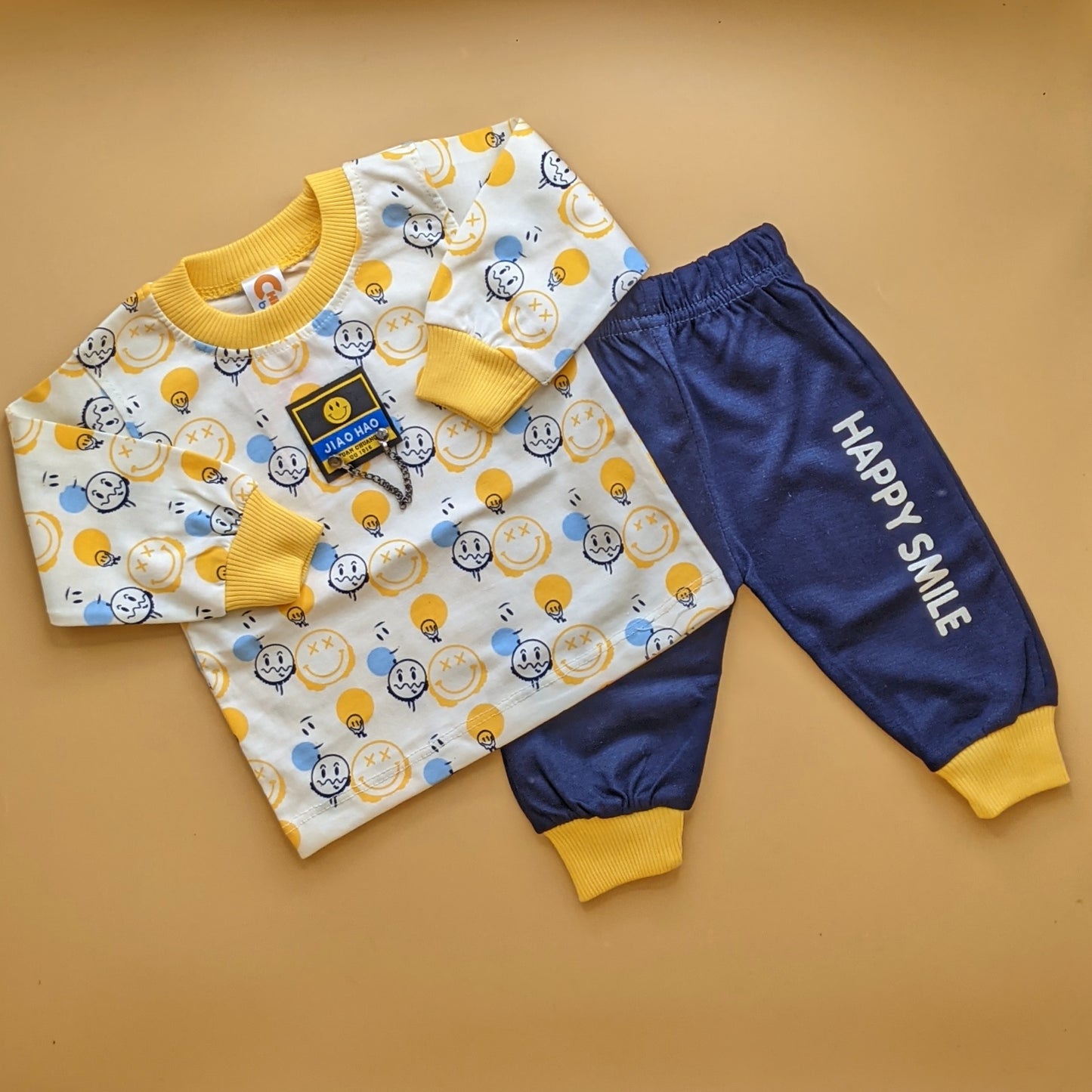 2 Pieces Suit - Smiley