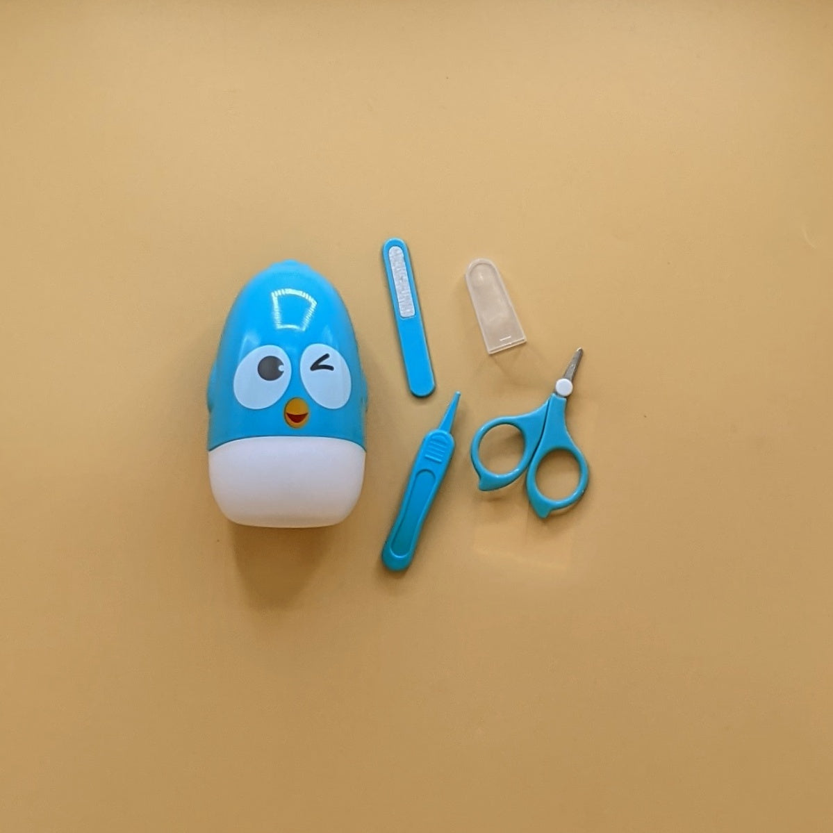 4 Pieces Manicure Set - Chick 🐣