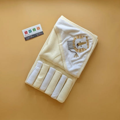 Hooded Bath Towel with 6 Washcloths