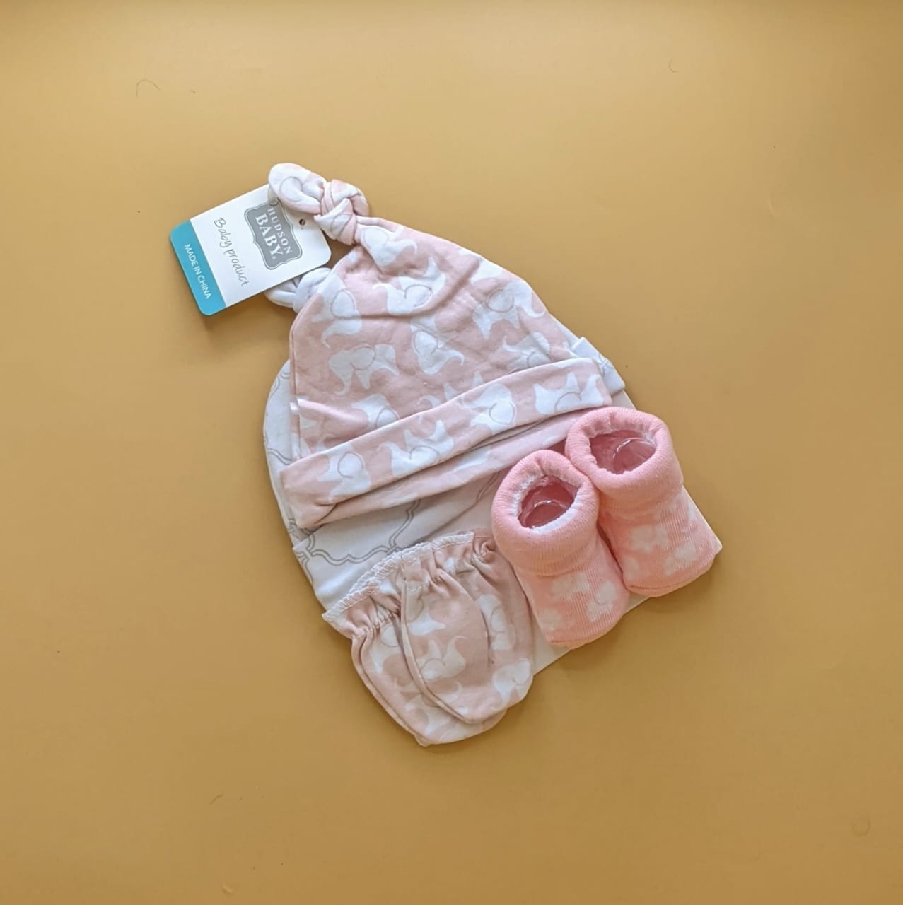 Pack of 2 Caps, Mittens & Booties Set