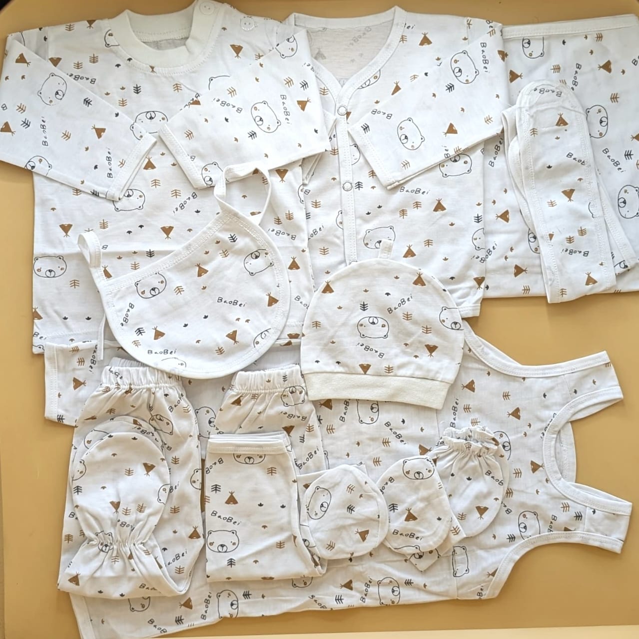 11 Pieces Starter/Suit Set - Bear/Forest