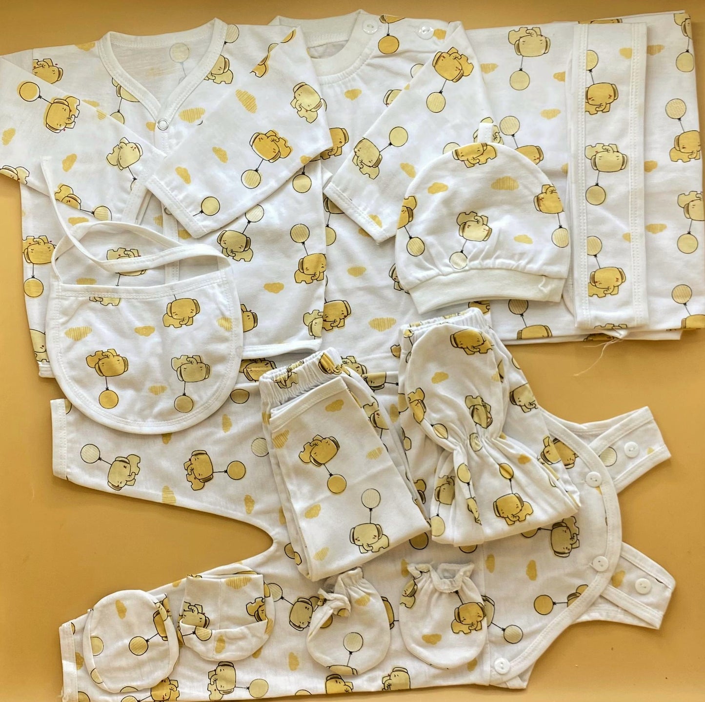 11 Pieces Starter/Suit Set - Elephant/Balloon 🎈